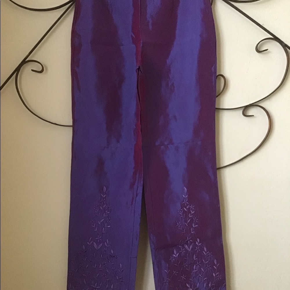 Party embroidered pant size 6 -8